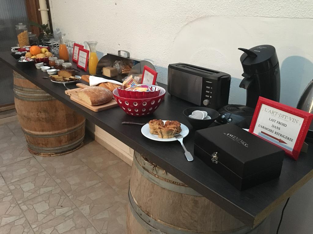 L'Art Dit Vin Saint-Aigulin Kültér fotó